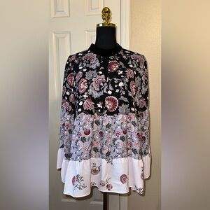 LOFT Size L Floral Blouse Velvet Neckline Bell Sleeve Eyelet Detail Tiered Hem